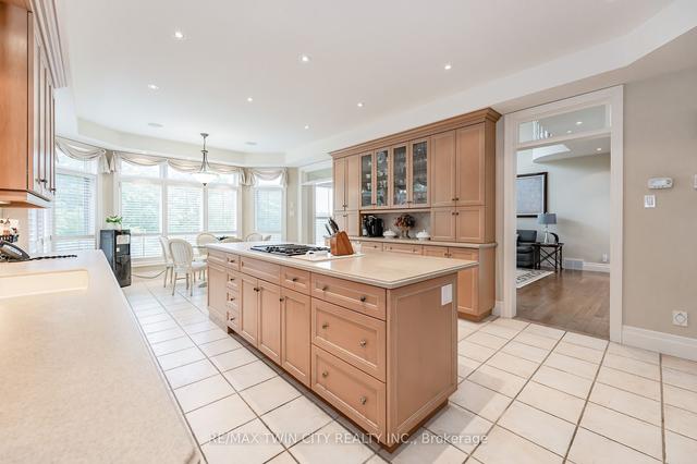 338 River Oak Pl, House detached with 7 bedrooms, 6 bathrooms and 13 parking in Waterloo ON | Image 25