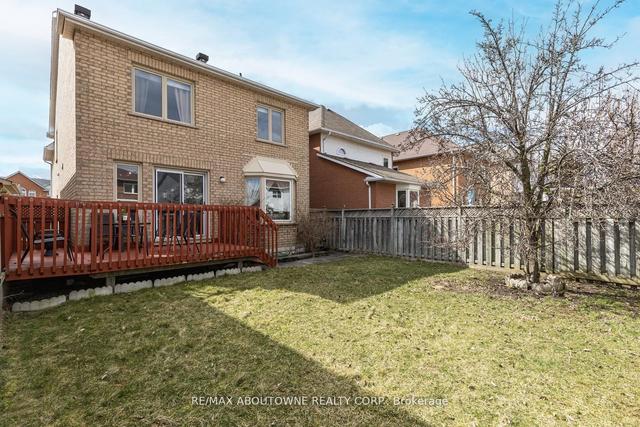5935 Leeside Cres, House detached with 4 bedrooms, 4 bathrooms and 4 parking in Mississauga ON | Image 31