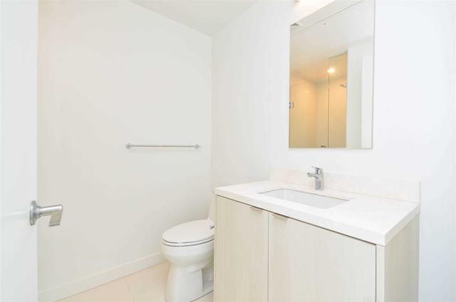 3502 - 125 Blue Jays Way, Condo with 2 bedrooms, 2 bathrooms and 0 parking in Toronto ON | Image 11
