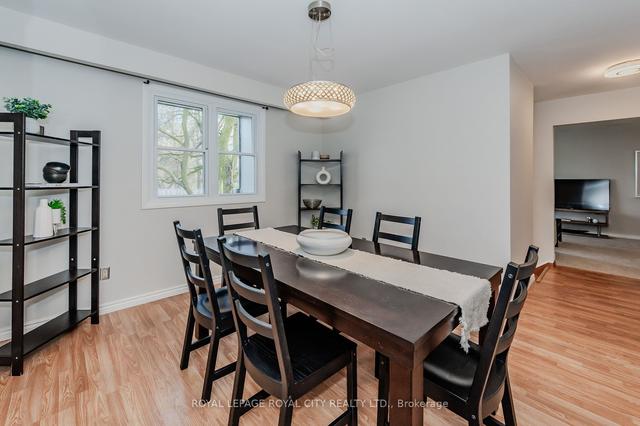 412 Woodlawn Rd E, House detached with 3 bedrooms, 2 bathrooms and 3 parking in Guelph ON | Image 4