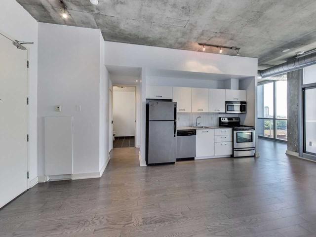 1002 - 60 Bathurst St, Condo with 1 bedrooms, 1 bathrooms and 1 parking in Toronto ON | Image 13
