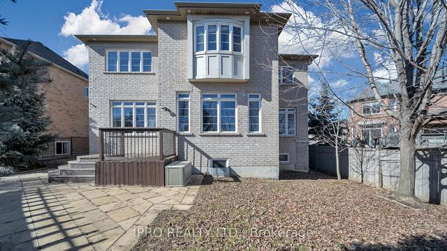 4 Quatro Cres, House detached with 4 bedrooms, 5 bathrooms and 6 parking in Brampton ON | Image 30