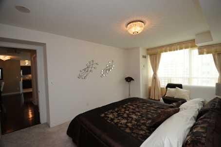 lph07 - 509 Beecroft Rd, Condo with 2 bedrooms, 2 bathrooms and 2 parking in Toronto ON | Image 7