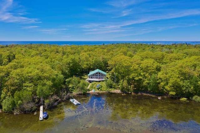 53 Sandy Island, House detached with 3 bedrooms, 2 bathrooms and null parking in Parry Sound ON | Image 1