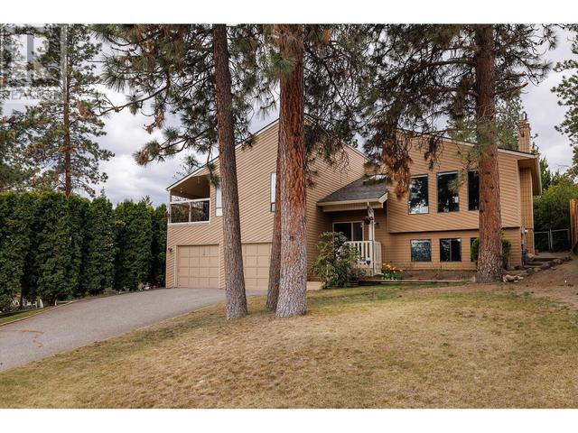 2178 Shannon Way, House detached with 3 bedrooms, 2 bathrooms and 4 parking in West Kelowna BC | Image 1