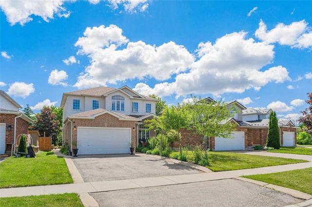 78 Clairfields Dr W, House detached with 3 bedrooms, 3 bathrooms and 4 parking in Guelph ON | Image 23