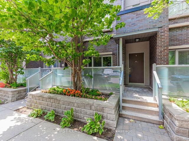56 - 295 Village Green Sq, Townhouse with 3 bedrooms, 3 bathrooms and 2 parking in Toronto ON | Image 12