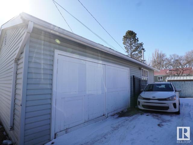 11219 104 St Nw, House detached with 3 bedrooms, 1 bathrooms and null parking in Edmonton AB | Image 26