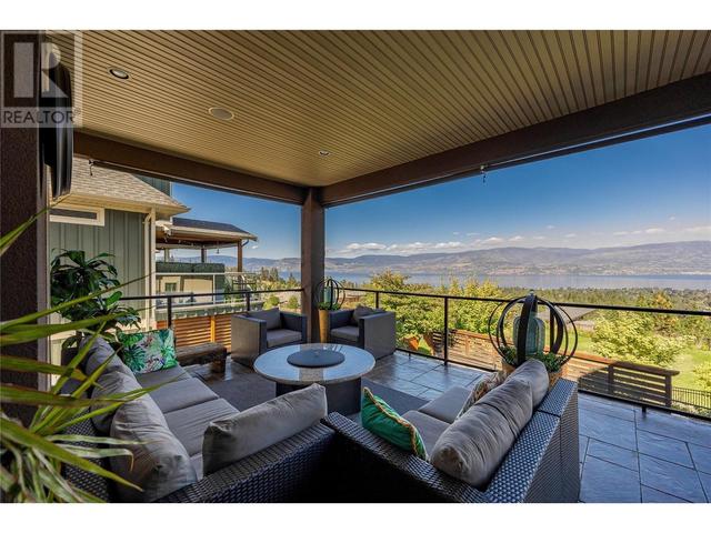 750 Marin Crescent, House detached with 5 bedrooms, 4 bathrooms and 7 parking in Kelowna BC | Image 2