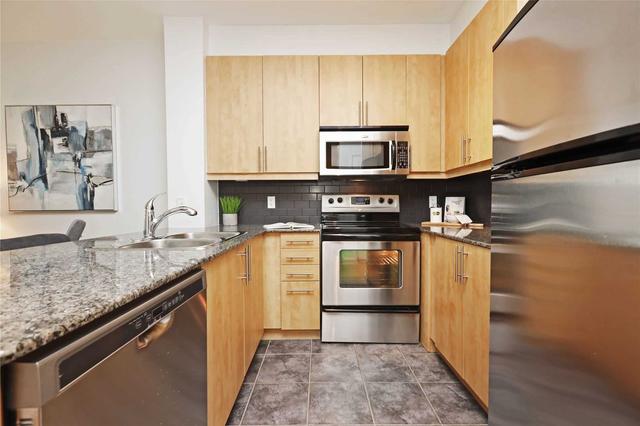 203 - 88 Broadway Ave, Condo with 1 bedrooms, 1 bathrooms and 1 parking in Toronto ON | Image 3