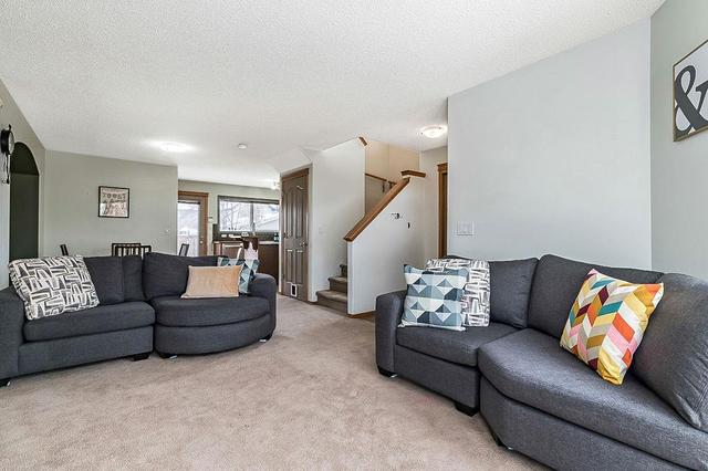 24 Cranberry Way Se, House detached with 3 bedrooms, 1 bathrooms and 2 parking in Calgary AB | Image 1