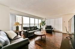 3107 - 77 Harbour Sq, Condo with 2 bedrooms, 2 bathrooms and 1 parking in Toronto ON | Image 12