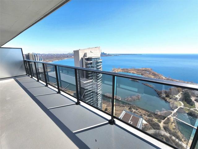 4106 - 70 Annie Craig Dr, Condo with 2 bedrooms, 2 bathrooms and 1 parking in Toronto ON | Image 11