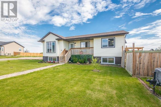 5202 54 Street, House detached with 5 bedrooms, 3 bathrooms and 2 parking in Vermilion River County AB | Card Image