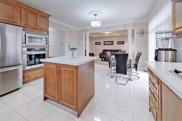 31 Estrella Cres, House detached with 4 bedrooms, 3 bathrooms and 5 parking in Richmond Hill ON | Image 24