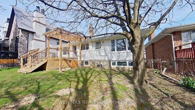 129 Betty Ann Dr, House detached with 3 bedrooms, 2 bathrooms and 8 parking in Toronto ON | Image 18