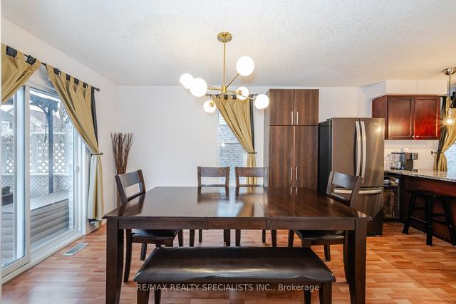 204 Country Club Dr, House detached with 3 bedrooms, 3 bathrooms and 3 parking in Guelph ON | Image 38