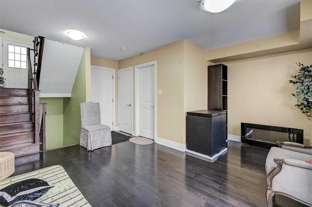 26 Camps Lane, House attached with 3 bedrooms, 3 bathrooms and 2 parking in Toronto ON | Image 5