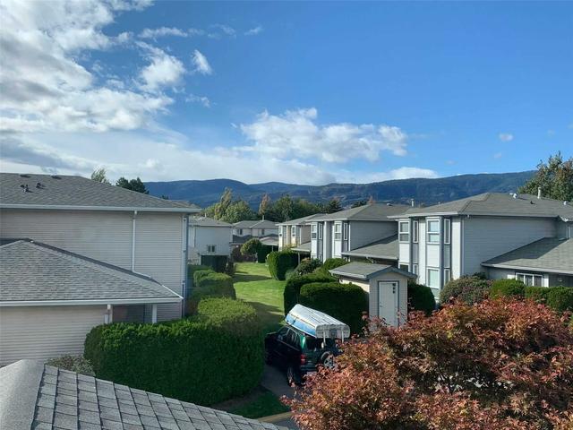 24 - 1120 Guisachan Rd, Townhouse with 3 bedrooms, 3 bathrooms and 2 parking in Kelowna BC | Image 6