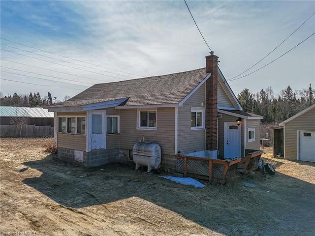 1521 Four Mile Lake Road, House detached with 4 bedrooms, 2 bathrooms and 8 parking in North Bay ON | Image 44