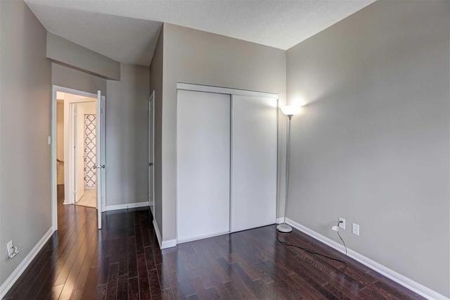 223 - 550 Front St W, Condo with 2 bedrooms, 1 bathrooms and 1 parking in Toronto ON | Image 13