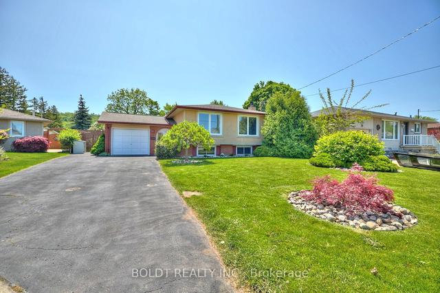 31 Rose Cres, House detached with 3 bedrooms, 2 bathrooms and 4 parking in Hamilton ON | Image 12