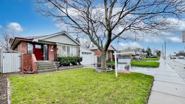 1045 Warden Ave, House detached with 2 bedrooms, 3 bathrooms and 3 parking in Toronto ON | Image 12
