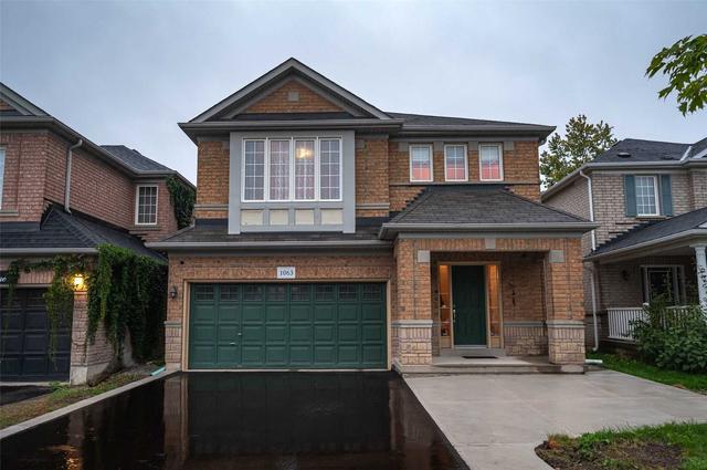 1063 Laurier Ave, House detached with 4 bedrooms, 3 bathrooms and 6 parking in Milton ON | Image 1