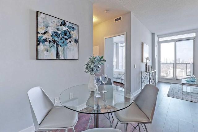 2706 - 121 Mcmahon Dr, Condo with 1 bedrooms, 1 bathrooms and 0 parking in Toronto ON | Image 13