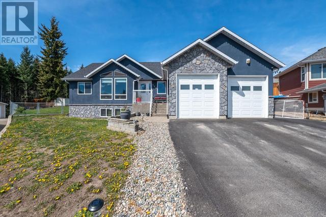 118 Westridge Drive, House detached with 5 bedrooms, 3 bathrooms and 2 parking in Princeton BC | Image 2