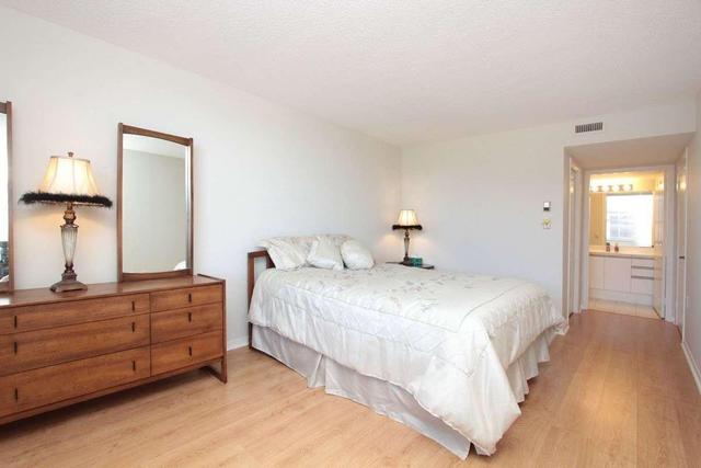 304 - 2199 Sixth Line, Condo with 2 bedrooms, 2 bathrooms and 1 parking in Oakville ON | Image 13