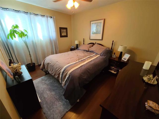 1325 Main St E, House detached with 3 bedrooms, 2 bathrooms and 6 parking in Brock ON | Image 2