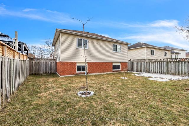 1505 Wildlark Dr, House detached with 3 bedrooms, 2 bathrooms and 2 parking in Peterborough ON | Image 17