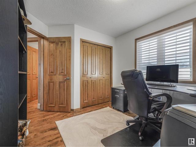 112 - 23033 Wye Rd, House detached with 4 bedrooms, 2 bathrooms and null parking in Edmonton AB | Image 37