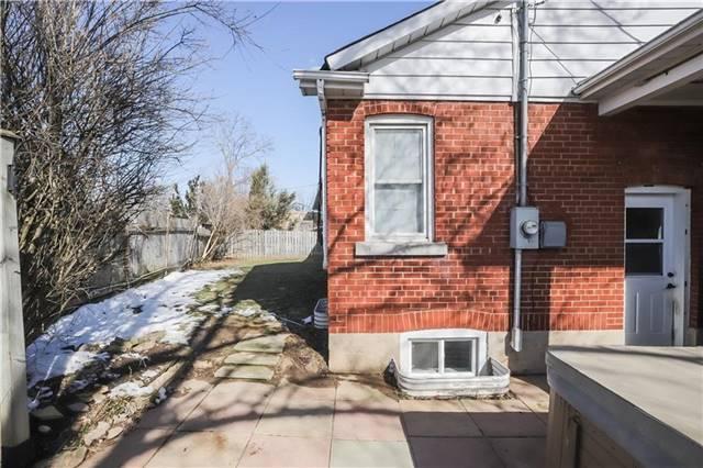 1 Keating St, House detached with 4 bedrooms, 2 bathrooms and 2 parking in St. Catharines ON | Image 20