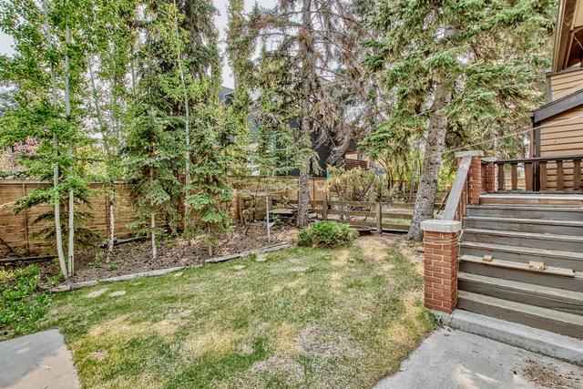 10 New Place Se, House detached with 2 bedrooms, 2 bathrooms and 4 parking in Calgary AB | Image 22