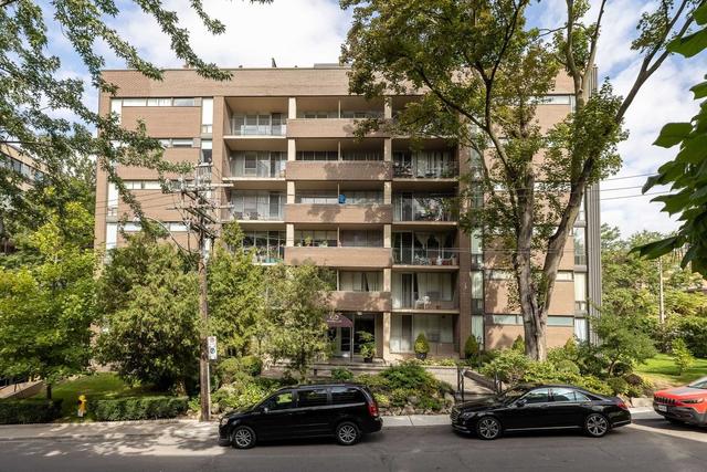 103 - 60 Montclair Ave, Condo with 3 bedrooms, 1 bathrooms and 1 parking in Toronto ON | Image 12