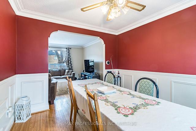 17 Wadsworth Blvd, House detached with 3 bedrooms, 2 bathrooms and 3 parking in Toronto ON | Image 38