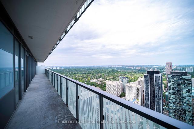 5101 - 50 Charles St E, Condo with 2 bedrooms, 2 bathrooms and 1 parking in Toronto ON | Image 8