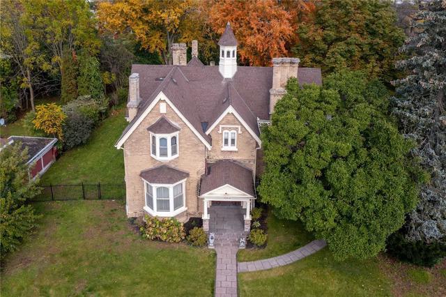 480 Chatham St, House detached with 7 bedrooms, 4 bathrooms and 10 parking in Brantford ON | Image 39