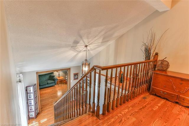 30 Anne Street E, House detached with 3 bedrooms, 3 bathrooms and 8 parking in Aylmer ON | Image 21