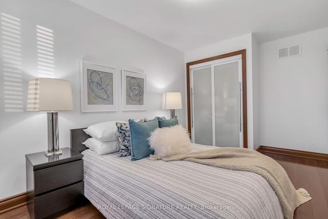 2d Bexley Cres, House detached with 3 bedrooms, 4 bathrooms and 3 parking in Toronto ON | Image 19