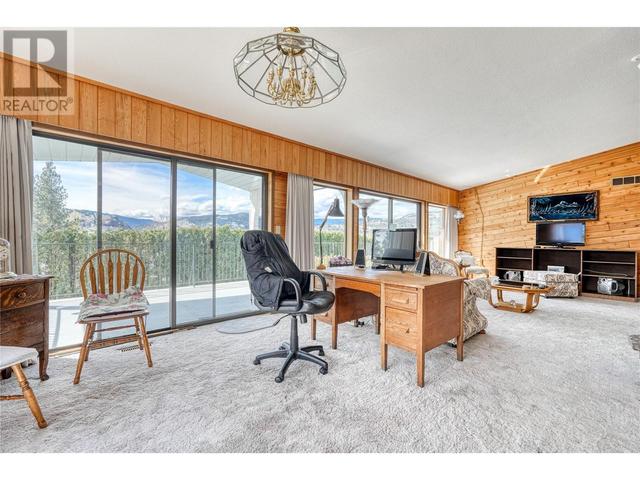 16601 Logie Road, House detached with 3 bedrooms, 2 bathrooms and 1 parking in Summerland BC | Image 16