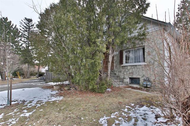 189 Churchill Ave, House detached with 4 bedrooms, 2 bathrooms and 6 parking in Toronto ON | Image 4