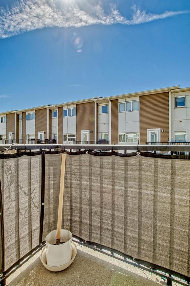 154 Walden Lane Se, Home with 2 bedrooms, 2 bathrooms and 2 parking in Calgary AB | Image 18
