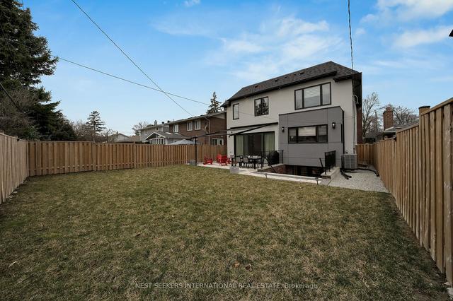 105 Summitcrest Dr, House detached with 4 bedrooms, 6 bathrooms and 3 parking in Toronto ON | Image 33