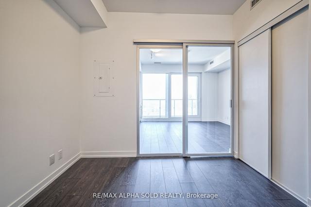 1108 - 2020 Bathurst St, Condo with 1 bedrooms, 1 bathrooms and 0 parking in Toronto ON | Image 10
