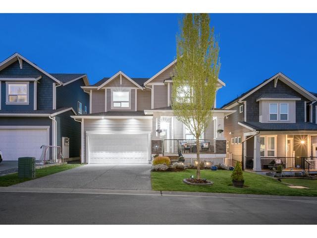 11266 243a Street, House detached with 5 bedrooms, 4 bathrooms and null parking in Maple Ridge BC | Card Image