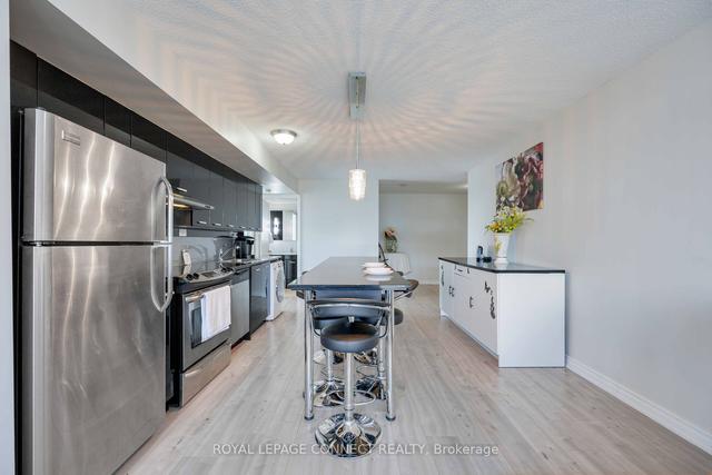 711 - 33 Singer Crt, Condo with 2 bedrooms, 2 bathrooms and 1 parking in Toronto ON | Image 39