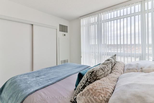 905 - 33 Singer Crt, Condo with 2 bedrooms, 2 bathrooms and 1 parking in Toronto ON | Image 22